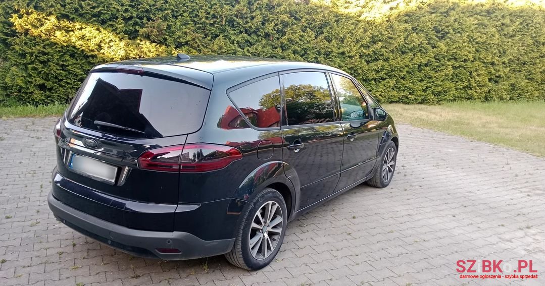 2012' Ford S-Max photo #2