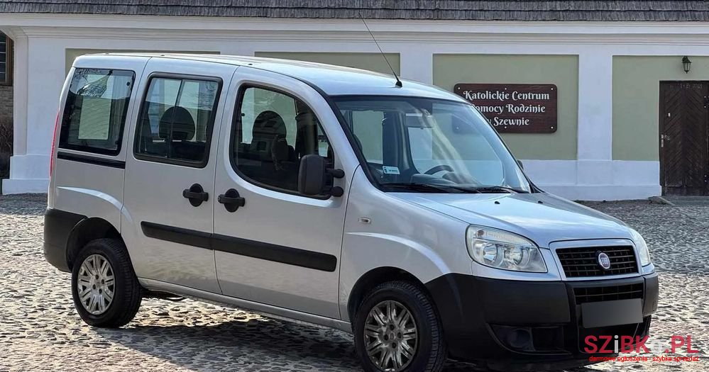 2008' Fiat Doblo photo #2