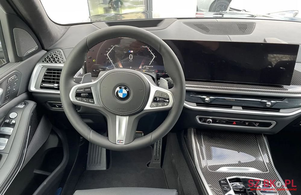 2024' BMW X7 photo #3