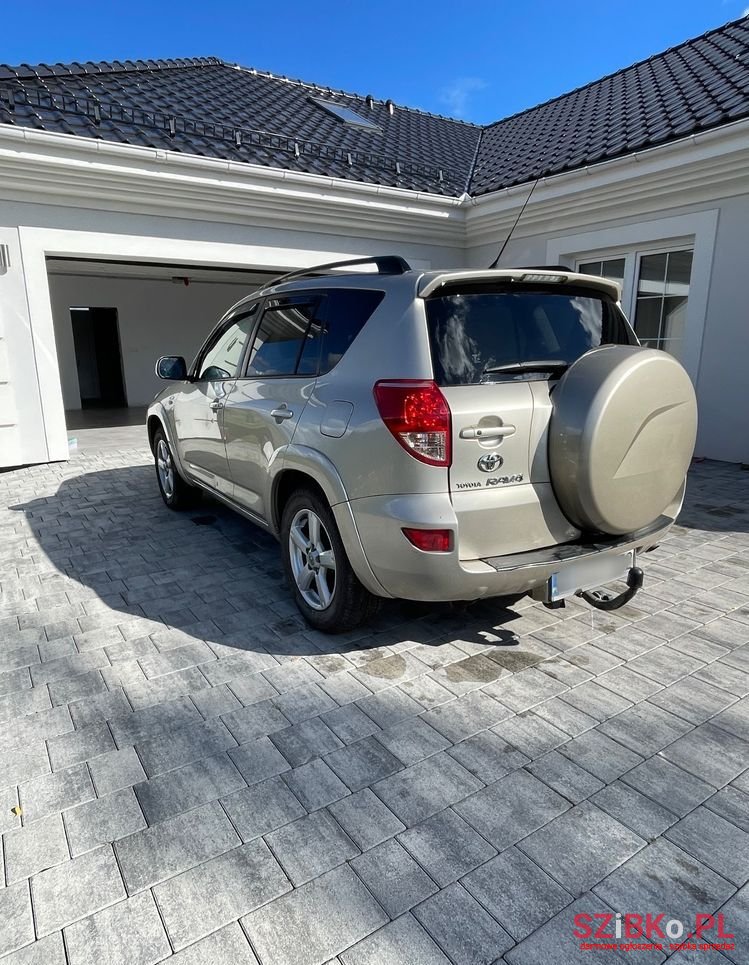 2006' Toyota RAV4 2.2 D-4D Sol 180 photo #5