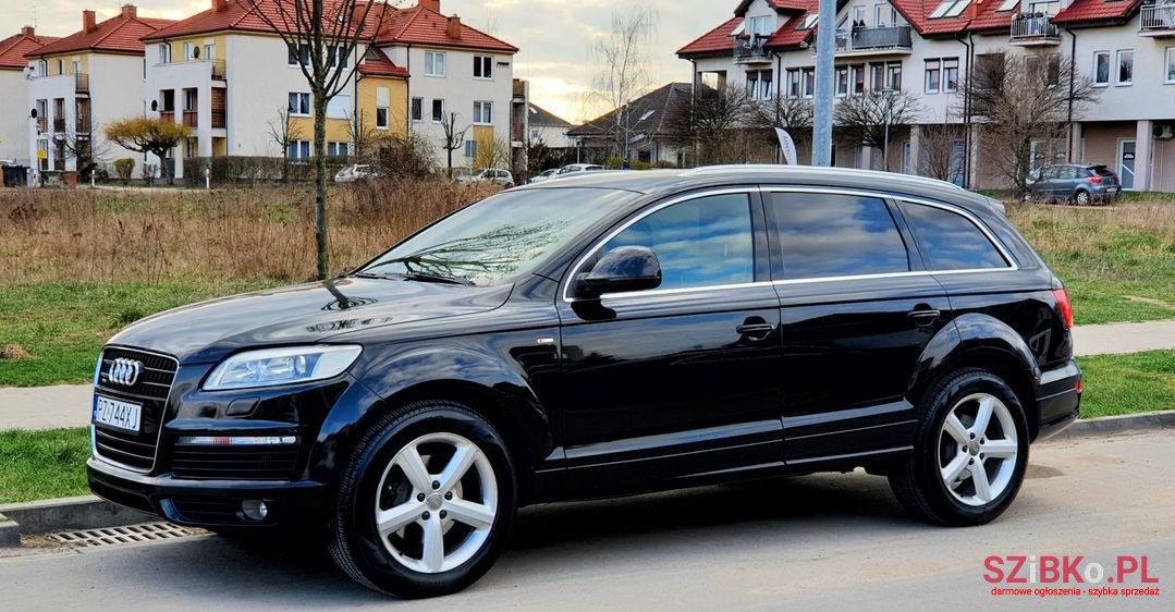 2008' Audi Q7 photo #1