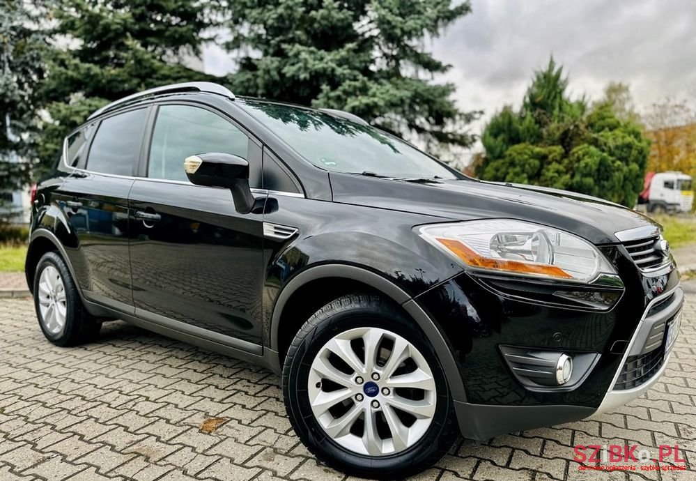 2011' Ford Kuga 2.0 Tdci 4Wd Titanium photo #2