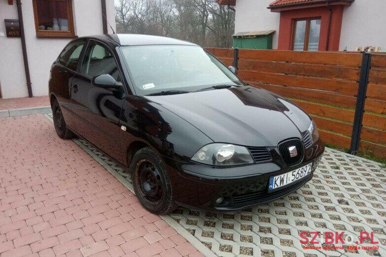 2005' SEAT Ibiza photo #1