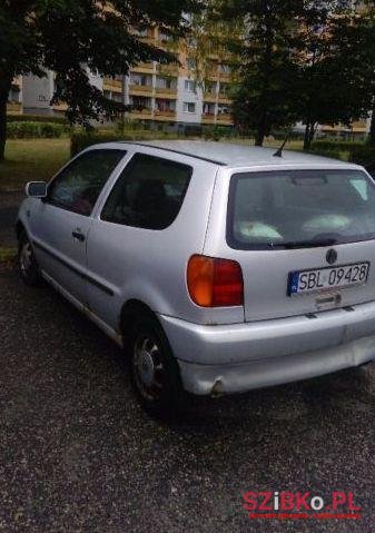 1998' Volkswagen Polo photo #2