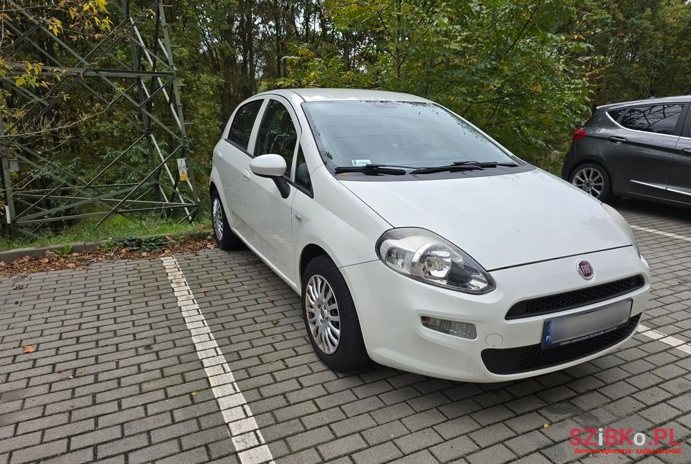 2017' Fiat Punto photo #1