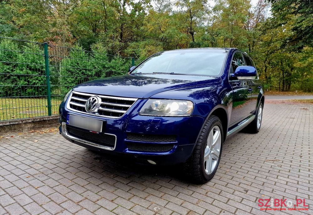 2006' Volkswagen Touareg photo #1