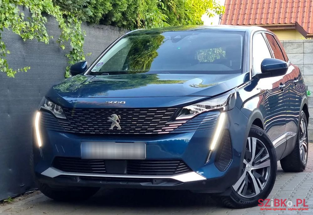 2021' Peugeot 3008 photo #1