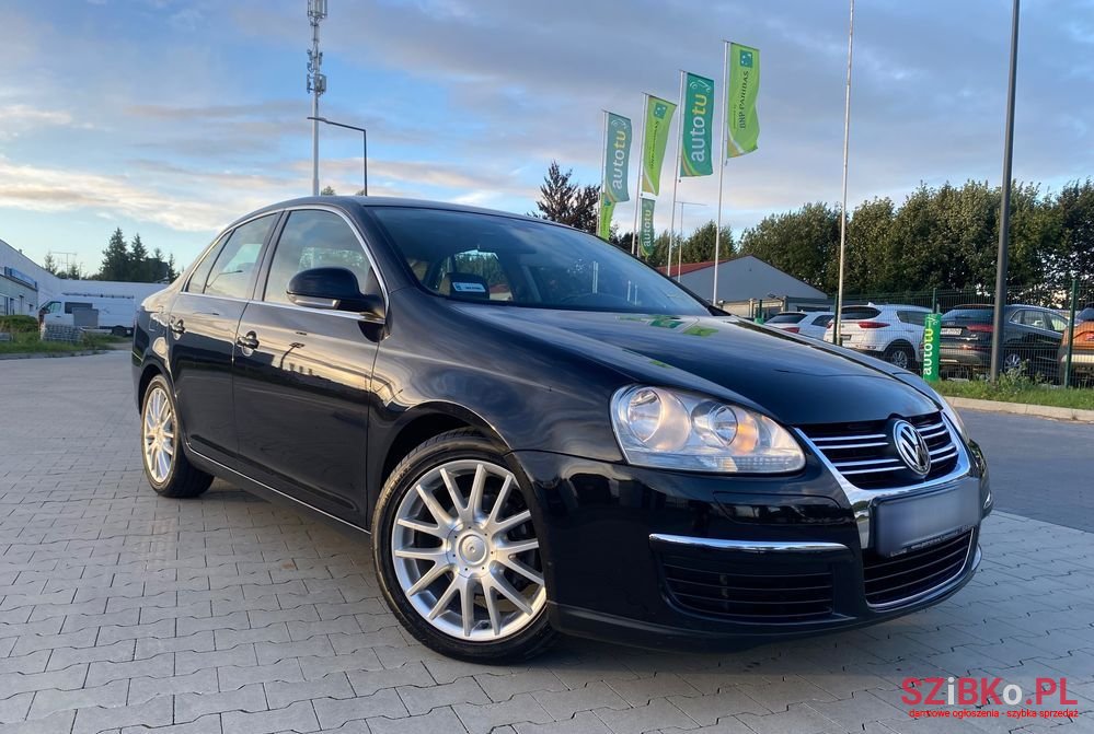 2006' Volkswagen Jetta 1.9 Tdi United photo #1
