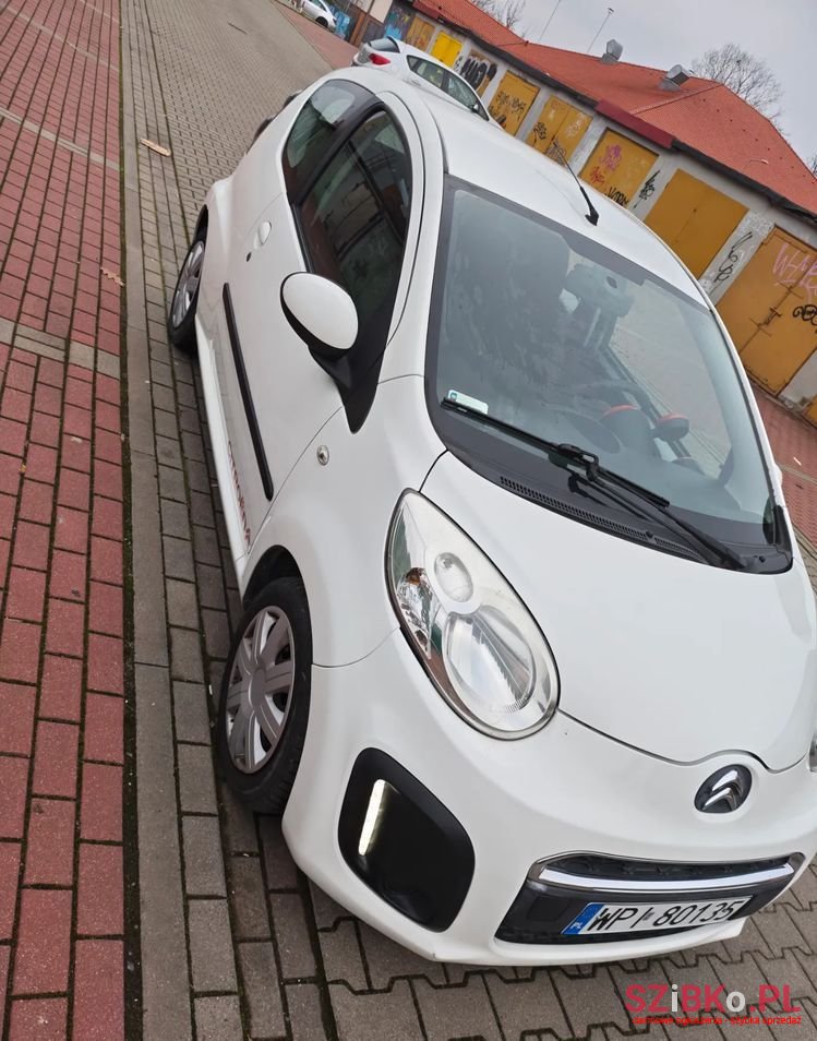 2014' Citroen C1 1.0 Vti Live photo #2