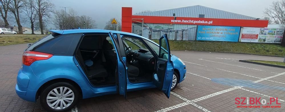 2008' Citroen C4 Picasso photo #6