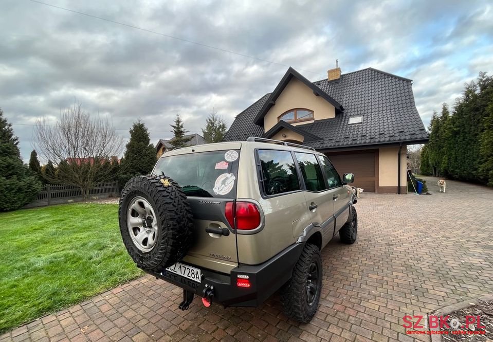 2002' Nissan Terrano photo #4