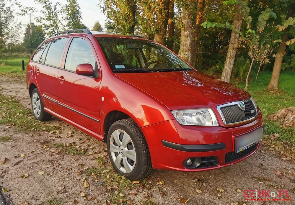 2007' Skoda Fabia photo #1
