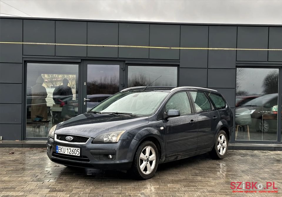 2007' Ford Focus photo #5