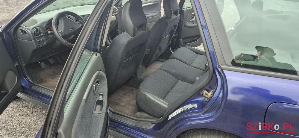 2003' Volvo V40 photo #6