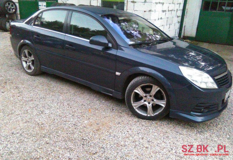2005' Opel Vectra photo #1