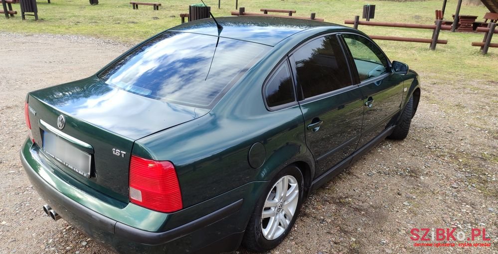 1997' Volkswagen Passat photo #3