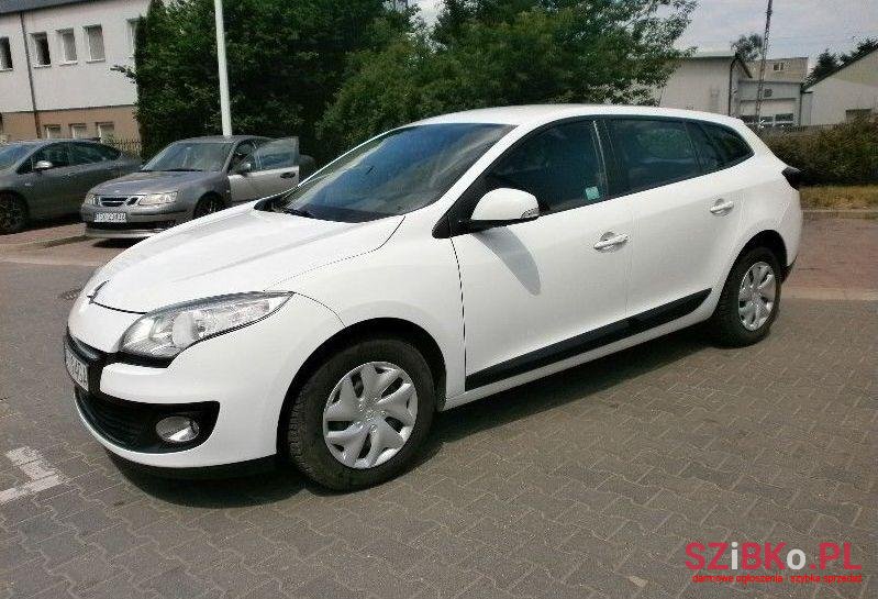 2013' Renault Megane photo #1