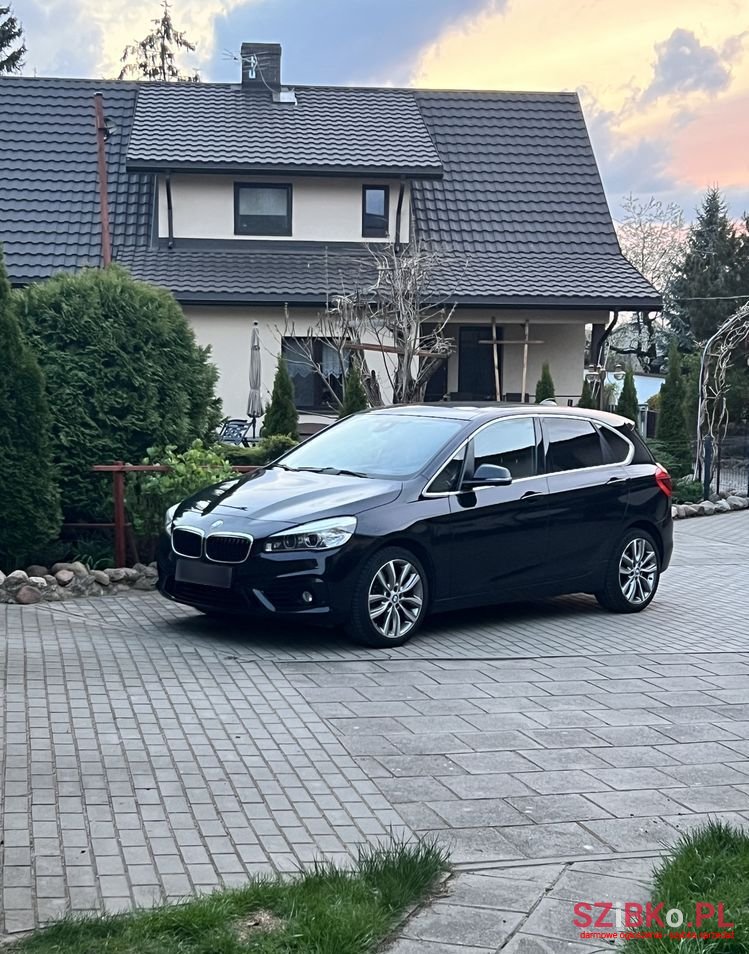 2014' BMW 2 Series 218D Sport Line Sport photo #1