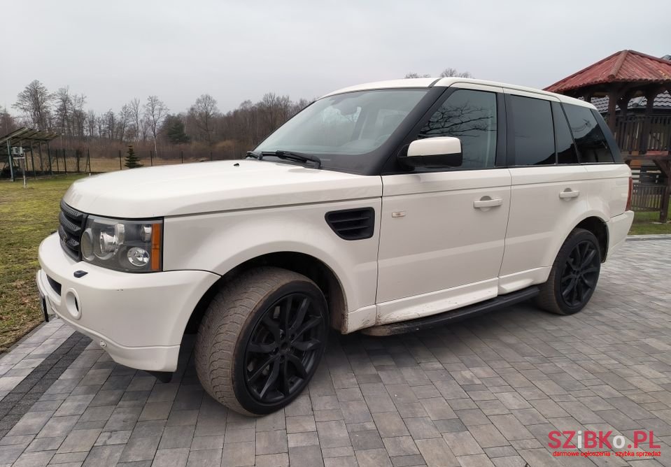 2009' Land Rover Range Rover Sport photo #1