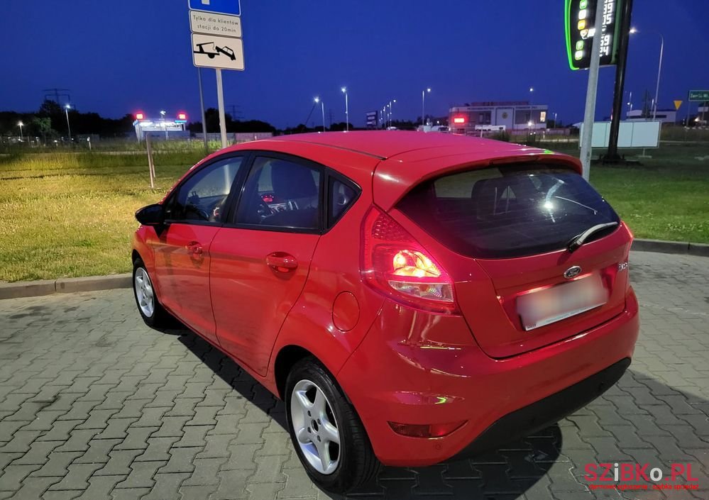 2011' Ford Fiesta 1.25 Trend photo #1