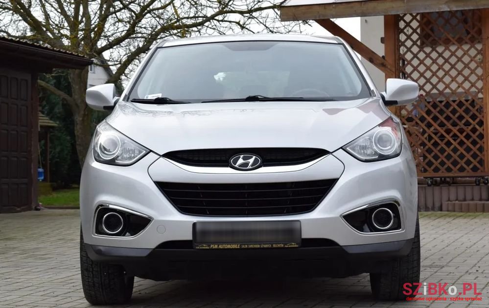 2010' Hyundai ix35 photo #2