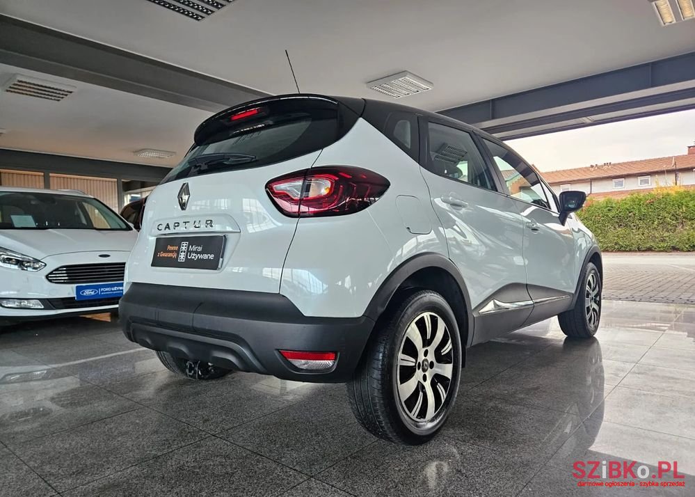 2017' Renault Captur photo #6