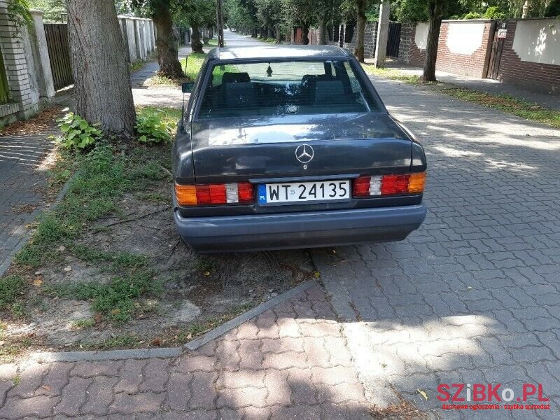 1992' Mercedes-Benz 190 photo #4