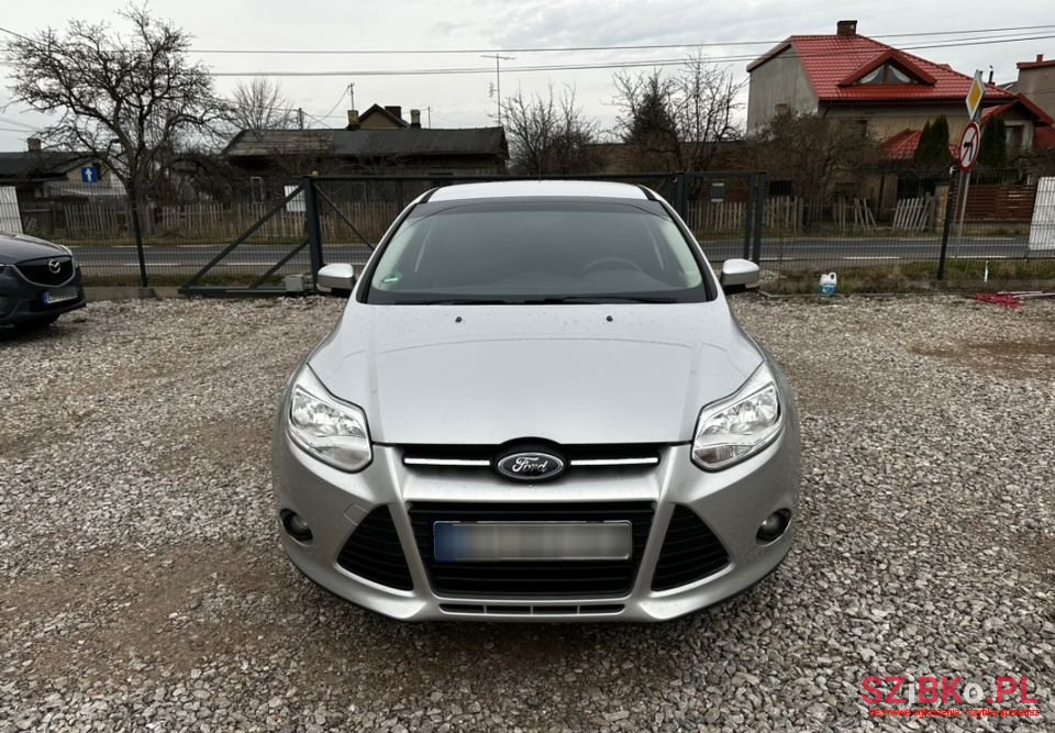 2011' Ford Focus photo #2