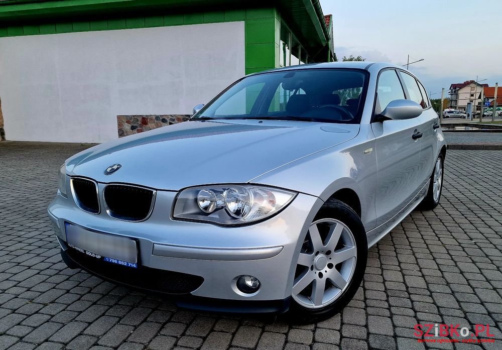 2006' BMW 1 Series 116I photo #6