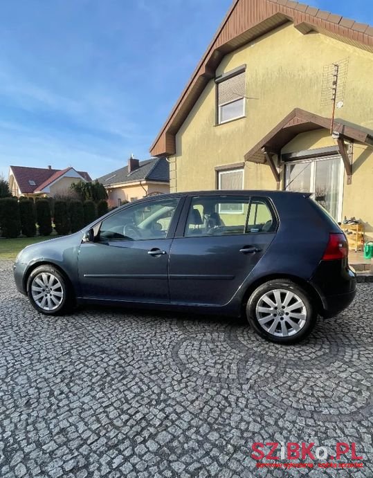 2007' Volkswagen Golf photo #3