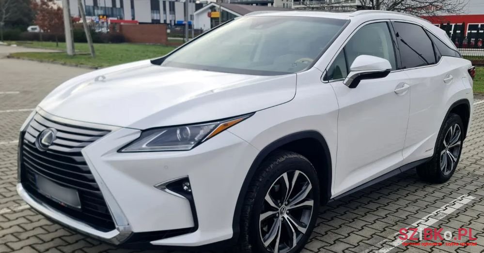 2019' Lexus RX photo #3