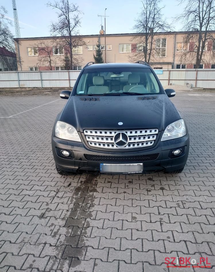 2006' Mercedes-Benz Ml 320 Cdi 4-Matic photo #1