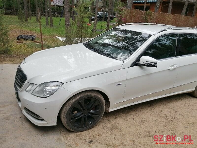 2012' Mercedes-Benz Klasa E photo #6