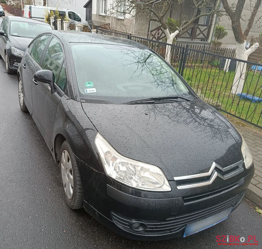 2008' Citroen C4 1.6 Hdi Equilibre photo #6