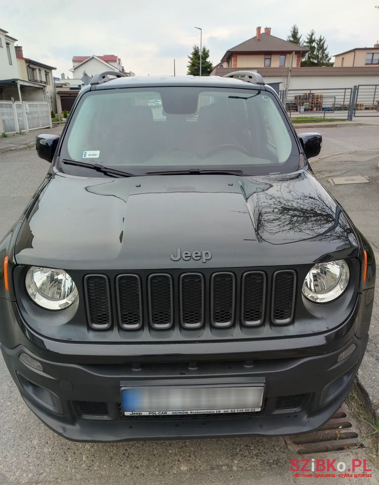 2016' Jeep Renegade photo #1