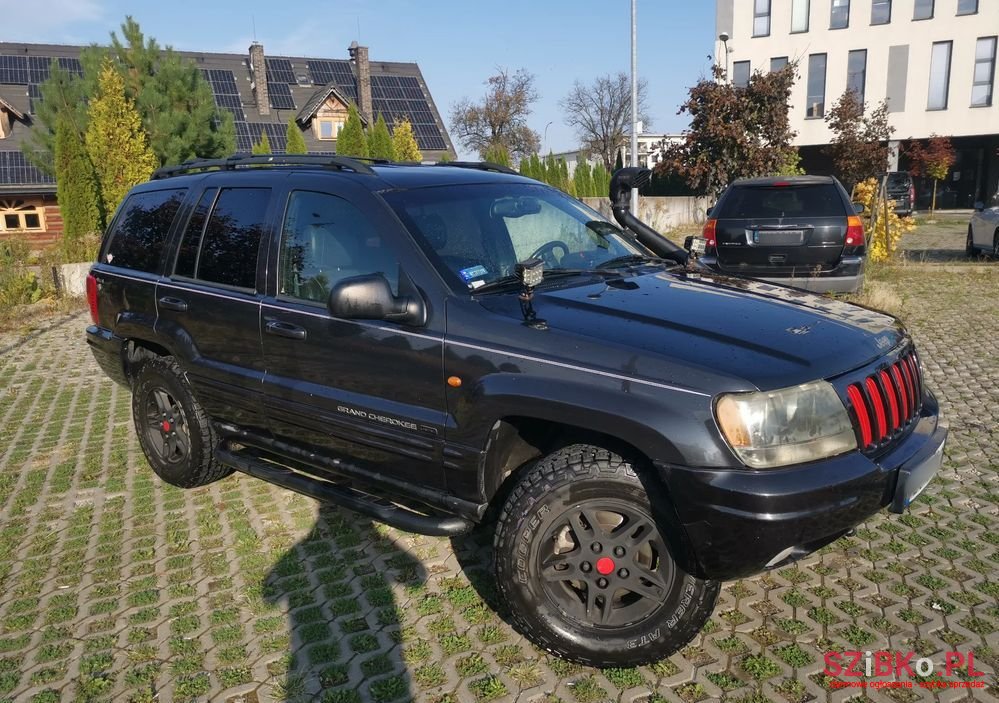 2000' Jeep Grand Cherokee photo #1