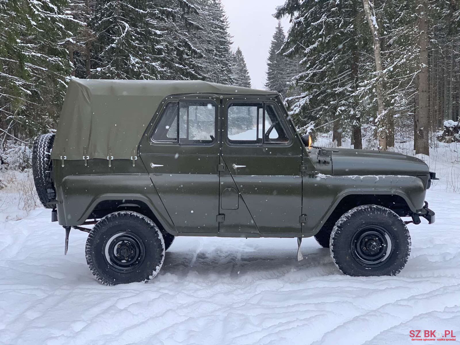 1978' УАЗ 469 photo #1