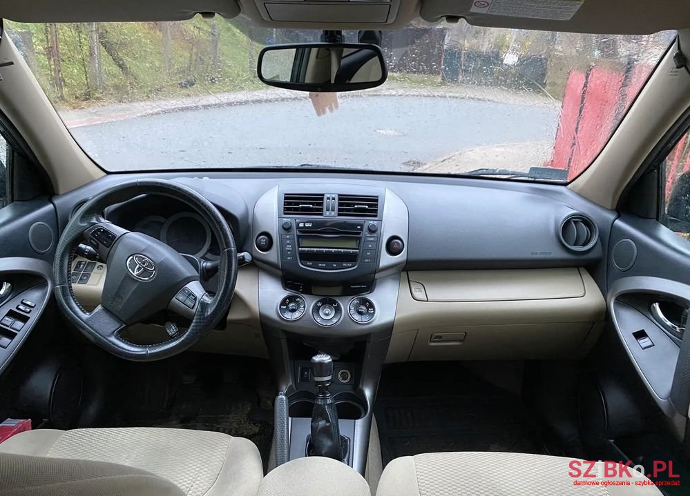 2009' Toyota RAV4 2.2 D-4D Sol photo #6