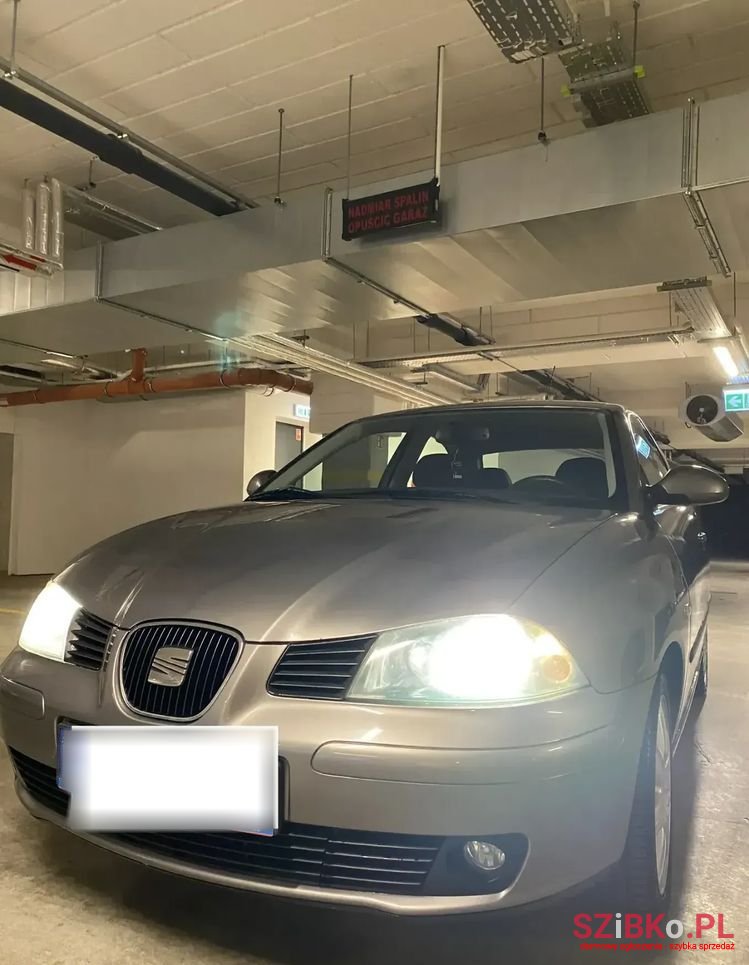 2005' SEAT Ibiza 1.9 Tdi Sport photo #2