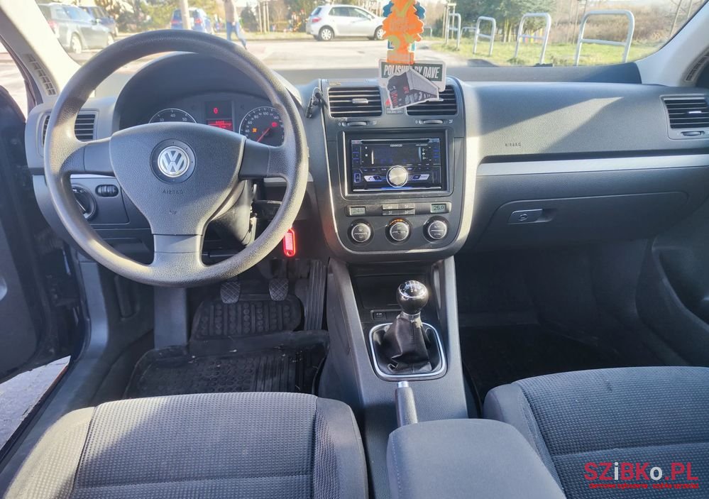 2006' Volkswagen Jetta 1.6 Comfortline photo #5