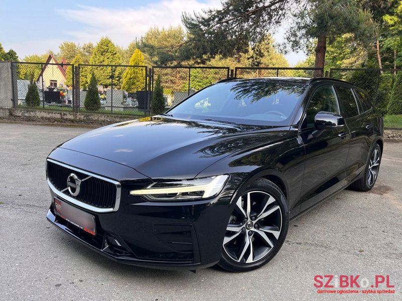 2021' Volvo V60 B4 D photo #1