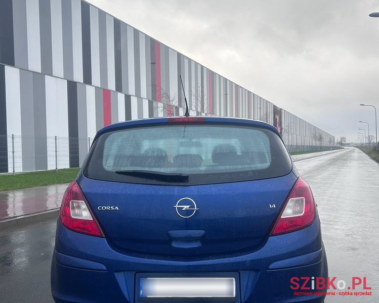 2007' Opel Corsa 1.4 16V Cosmo photo #4