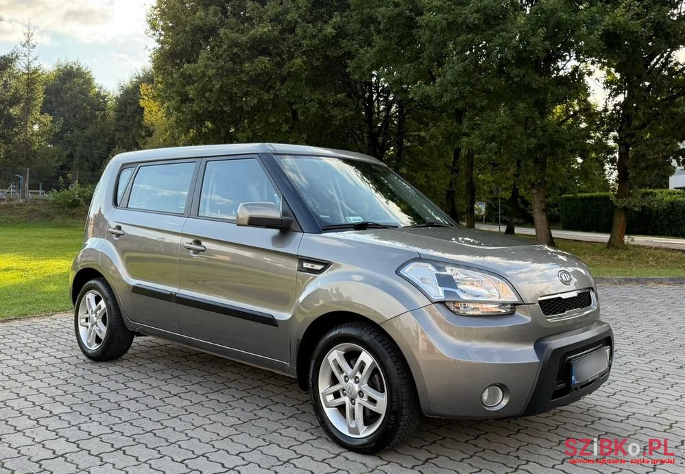 2011' Kia Soul 1.6 Crdi L photo #1
