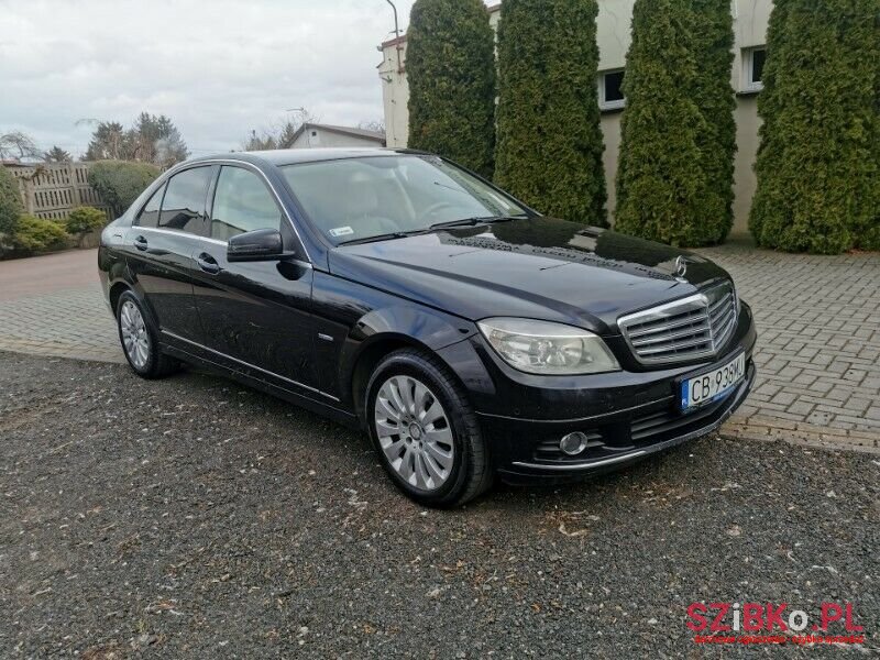 2010' Mercedes-Benz Klasa C photo #3