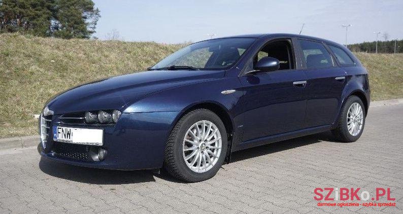 2007' Alfa Romeo 159 photo #2