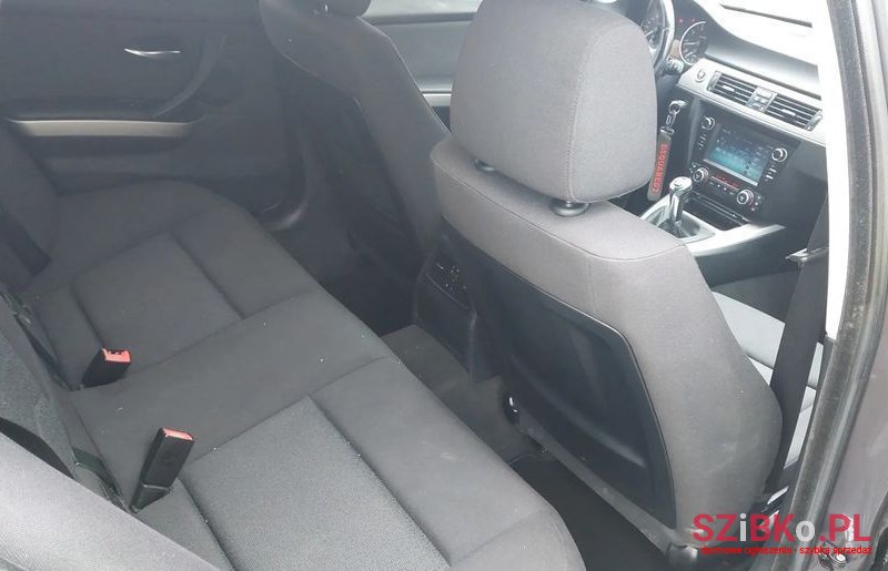 2006' BMW 3 Series 320I photo #5