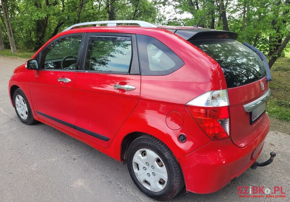 2005' Honda FR-V photo #4