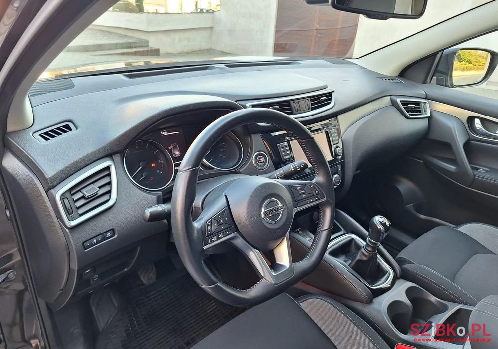 2017' Nissan Qashqai 1.6 Dig-T N-Connecta photo #4