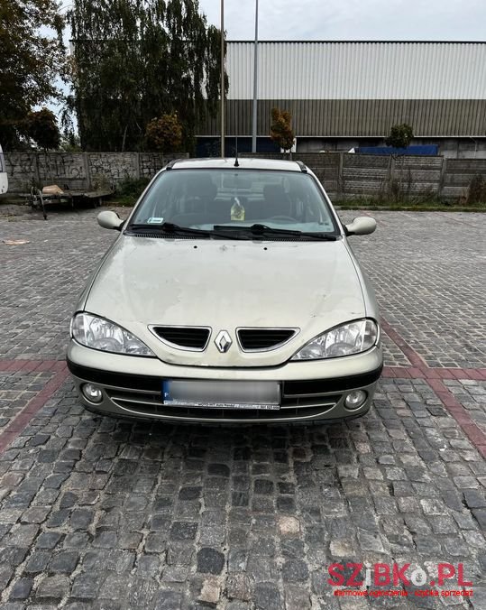 2002' Renault Megane photo #1