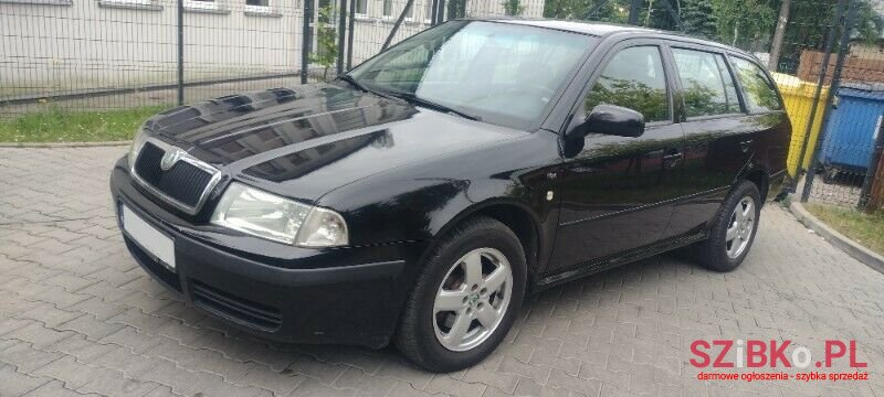 2004' Skoda Octavia photo #1